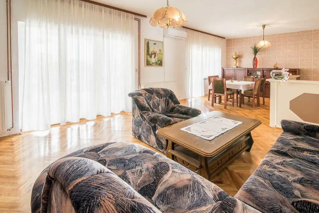Beljan Apartments Krk Town
